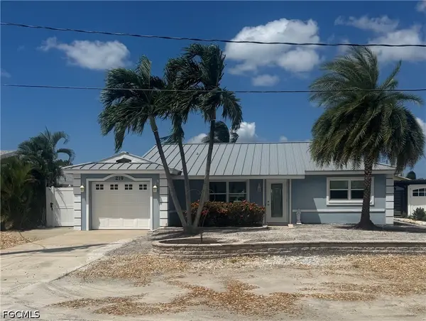 219 Curlew Street, Fort Myers Beach, FL 33931