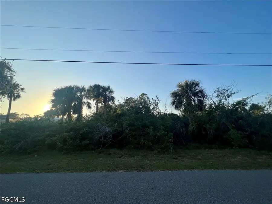 569 Hoffer Street, Port Charlotte, FL 33953 - #2