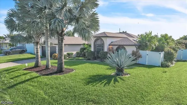 1021 NW 25th Avenue, Cape Coral, FL 33993