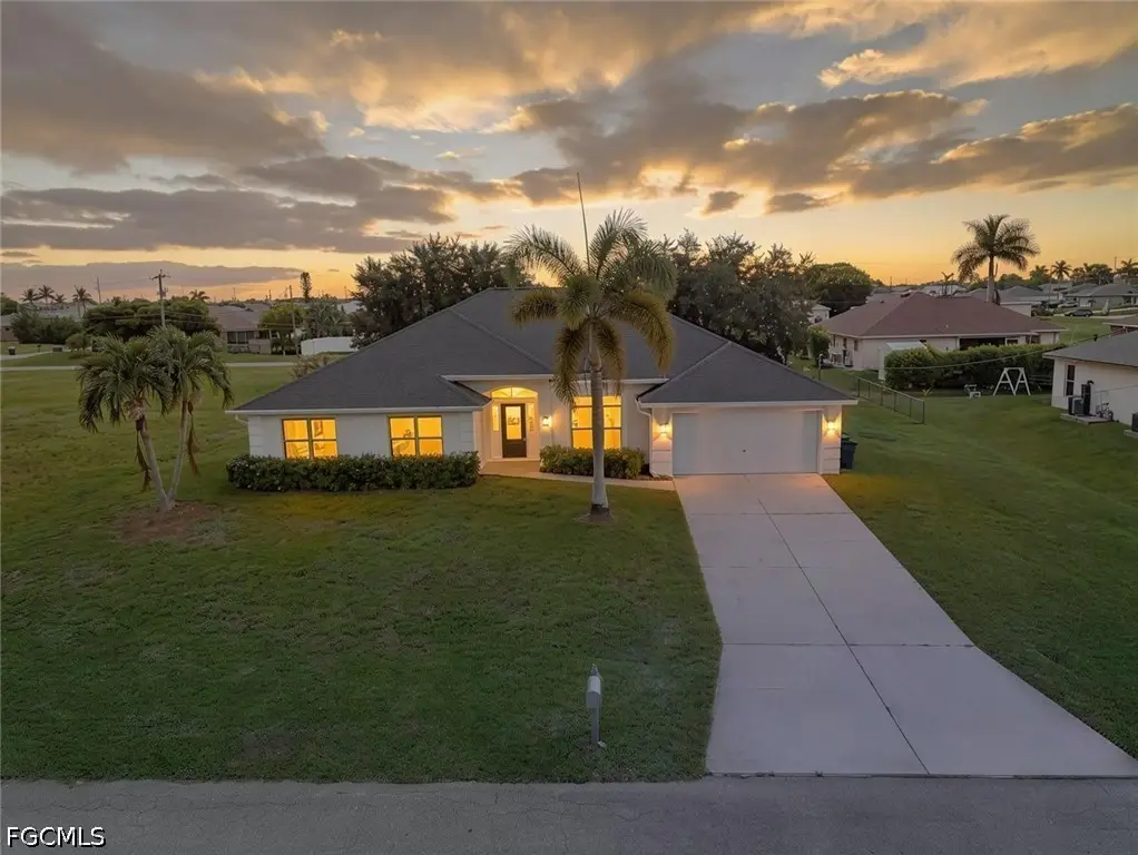 930 NW Juanita Place, Cape Coral, FL 33993 - #1