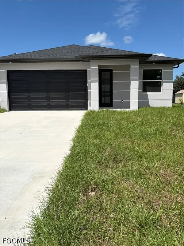 2804 25th Street Sw, Lehigh Acres, FL 33976
