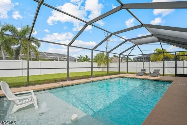 4342 SW 9th Place, Cape Coral, FL 33914