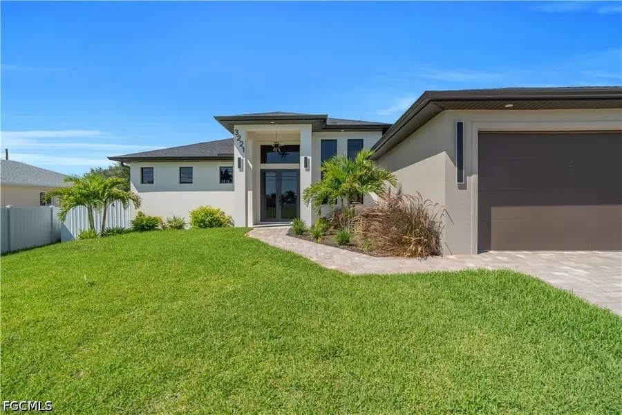 3221 SW 3rd Terrace, Cape Coral, FL 33991 - #3