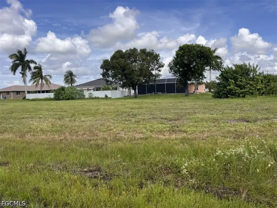 2847 Embers Parkway W, Cape Coral, FL 33993 - #2