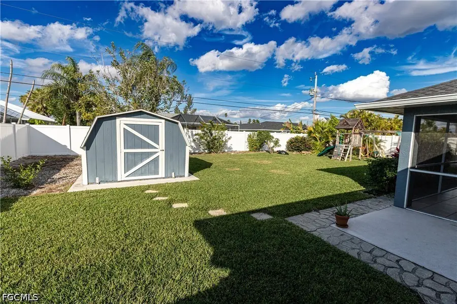 417 SE 21st Terrace, Cape Coral, FL 33990 - #2