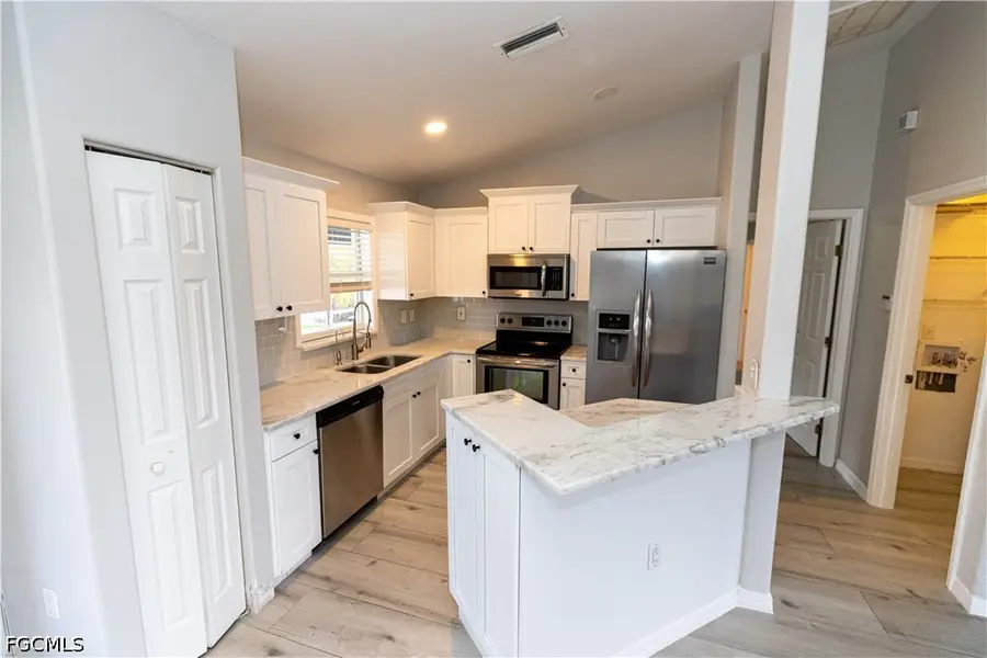 417 SE 21st Terrace, Cape Coral, FL 33990 - #3