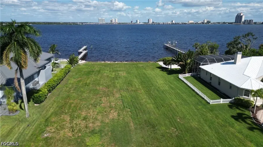726 Overriver Drive, North Fort Myers, FL 33903 - #3