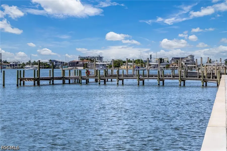 19281 - 46 San Carlos Boulevard, Fort Myers Beach, FL 33931 - #2