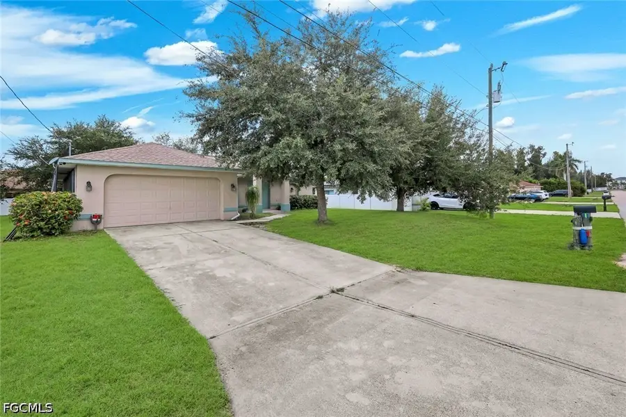 410 SW 7th Court, Cape Coral, FL 33991 - #2