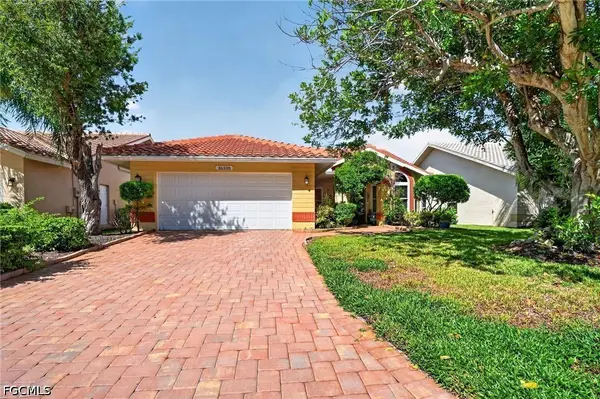 16320 Kelly Woods Drive, Fort Myers, FL 33908