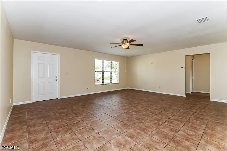 512 SW 27th Terrace, Cape Coral, FL 33914 - #3