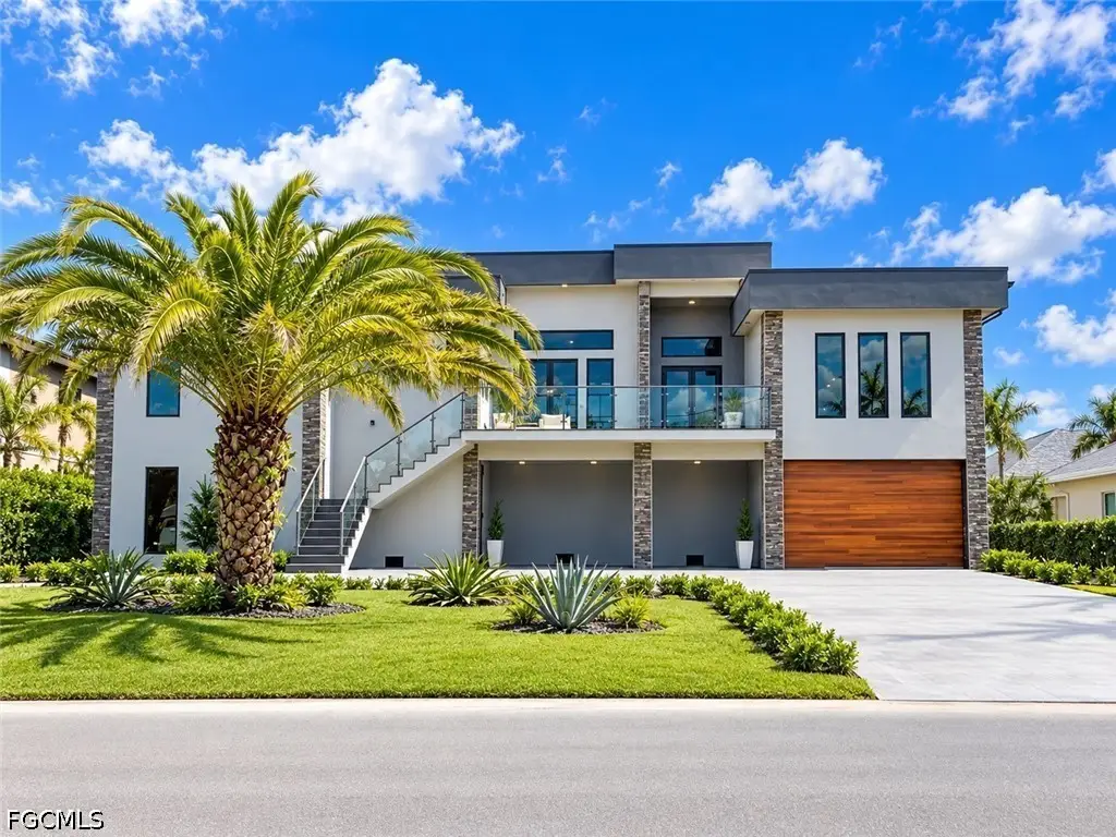 141 E North Shore Avenue, North Fort Myers, FL 33917 - #1