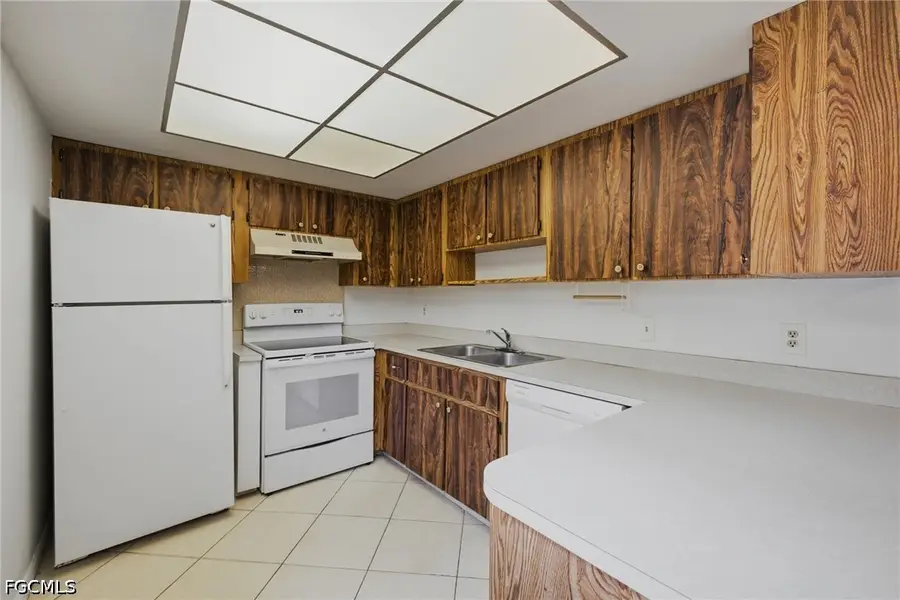 12491 Mcgregor Boulevard #16, Fort Myers, FL 33919 - #2
