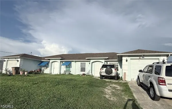 1109-1111 Gilbert Avenue S, Lehigh Acres, FL 33973