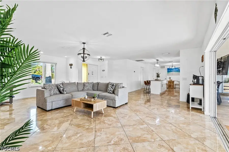 429 Cross Street, North Fort Myers, FL 33903 - #2