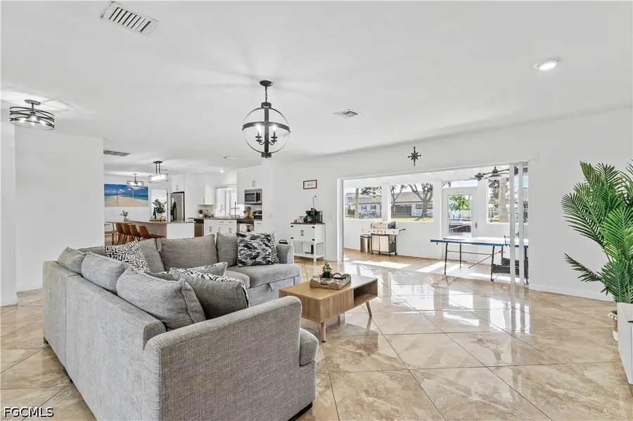 429 Cross Street, North Fort Myers, FL 33903 - #3