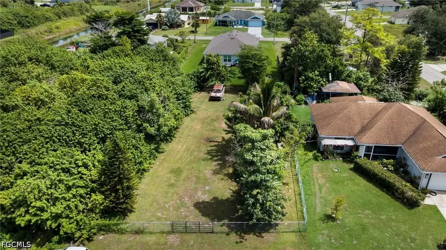53 Loraine Avenue S, Lehigh Acres, FL 33976 - #2