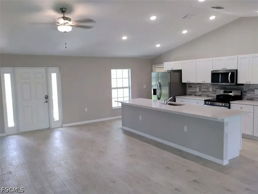 3528 NE 17th Place, Cape Coral, FL 33909 - #3
