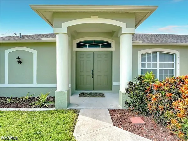 1808 SW 12th Lane, Cape Coral, FL 33991