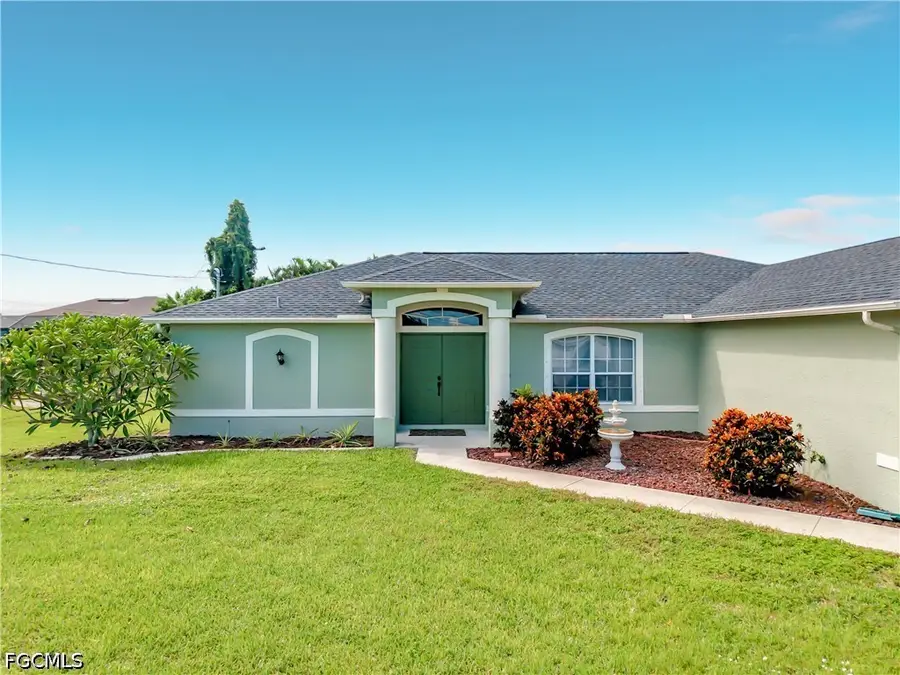 1808 SW 12th Lane, Cape Coral, FL 33991 - #2