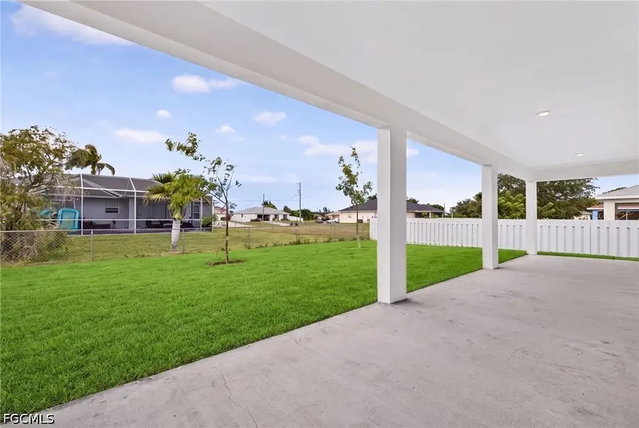 323 NW 18th Street, Cape Coral, FL 33993 - #2