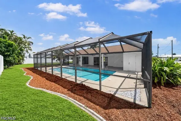 1115 SE 30th Terrace, Cape Coral, FL 33904