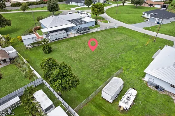 244 E Mariana Avenue, North Fort Myers, FL 33917