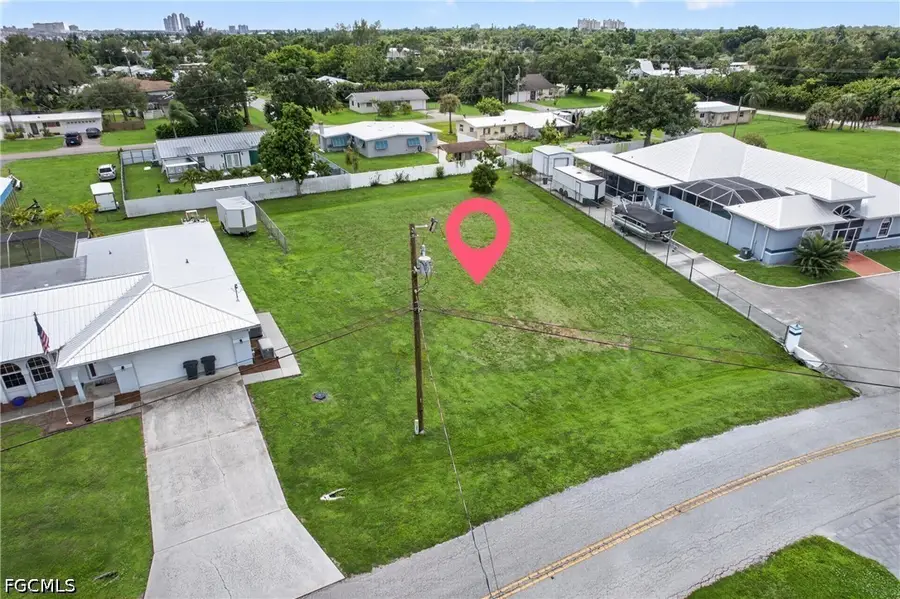 244 E Mariana Avenue, North Fort Myers, FL 33917 - #3