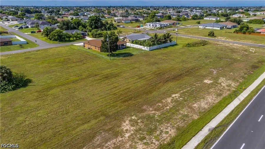 1312 Diplomat Parkway E, Cape Coral, FL 33909 - #3