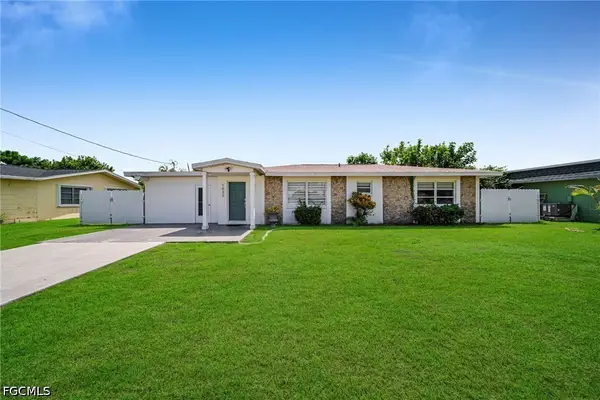1032 NE Pine Island Lane, Cape Coral, FL 33909