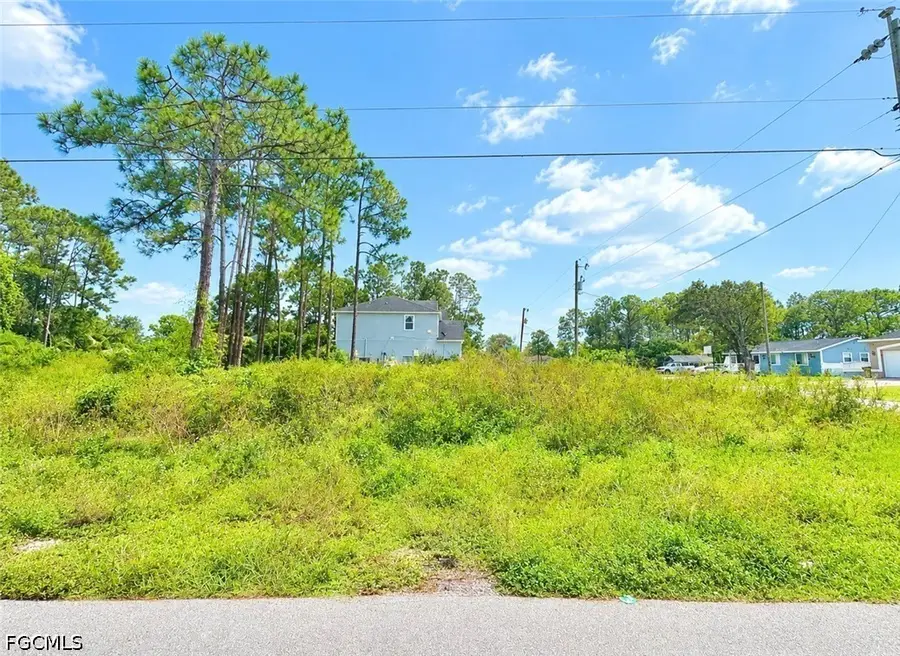 3704 3rd Street Sw, Lehigh Acres, FL 33976 - #3