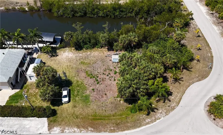 3921 Stabile Road, Saint James City, FL 33956 - #2