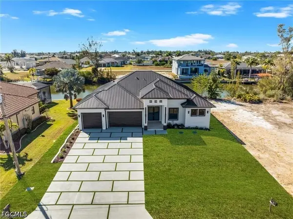 2330 NW 36th Avenue, Cape Coral, FL 33993