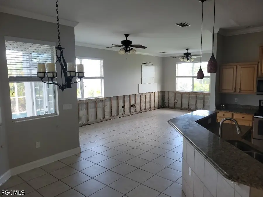 1404 NE 19th Avenue, Cape Coral, FL 33909 - #3