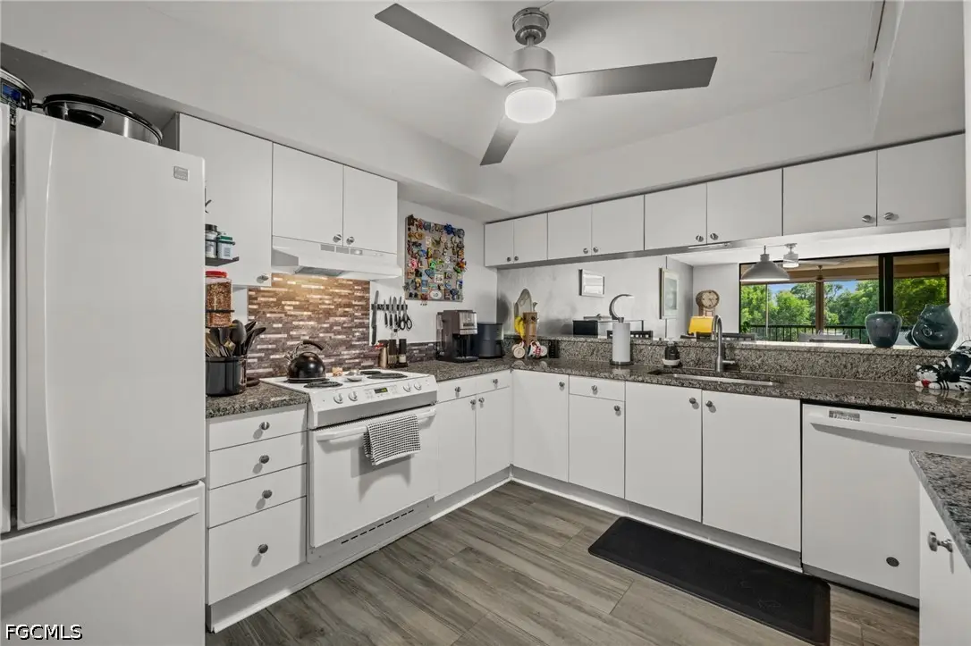 2069 W Lakeview Boulevard #5, North Fort Myers, FL 33903 - #1