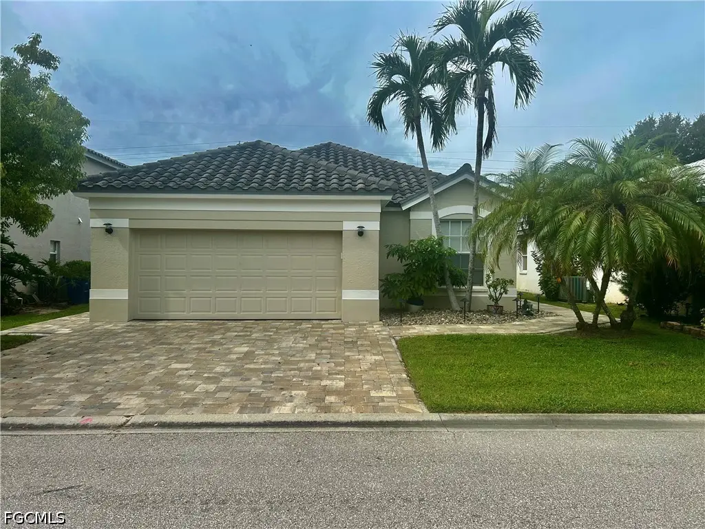 11228 Lakeland Circle, Fort Myers, FL 33913 - #1