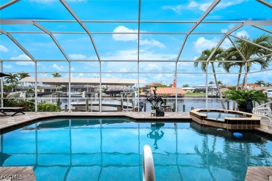 2047 SE 28th Terrace, Cape Coral, FL 33904 - #2