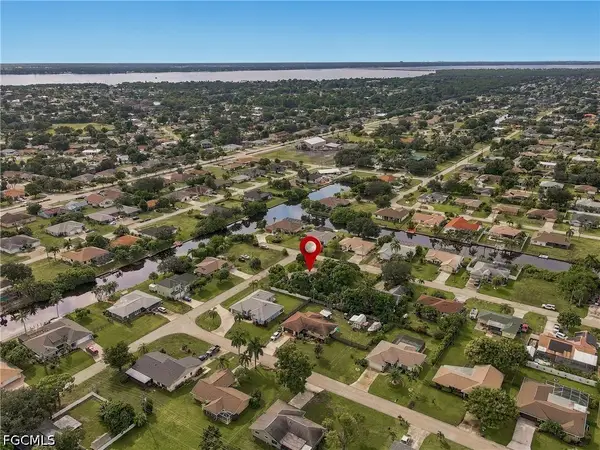 2225 SE 2nd Street, Cape Coral, FL 33990