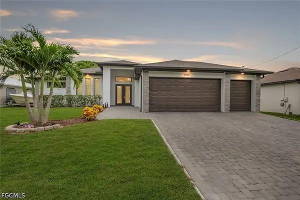 2806 Miracle Parkway, Cape Coral, FL 33914