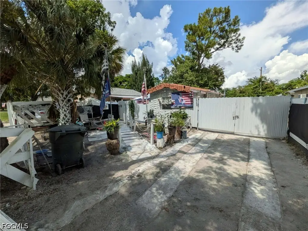2343 Canal Street, Fort Myers, FL 33901 - #1