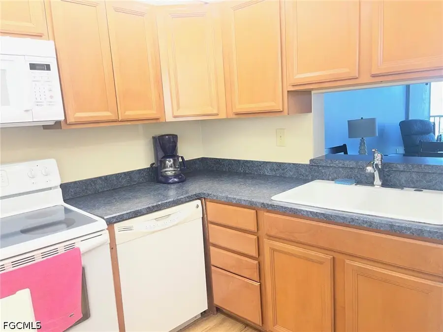 6220 Augusta Drive #301, Fort Myers, FL 33907 - #2