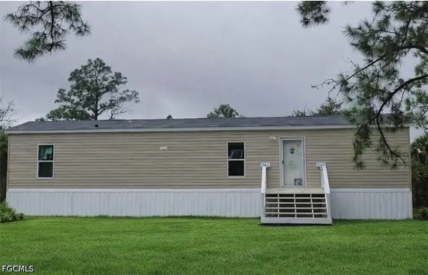 566 Avenida Del Sur Avenue, Montura Ranches, FL 33440