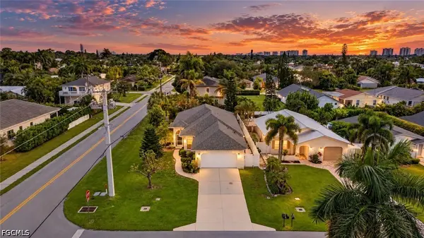 798 105th Avenue N, Naples, FL 34108