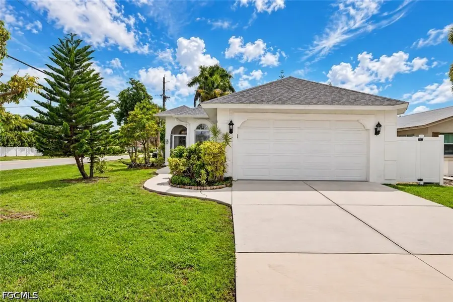 798 105th Avenue N, Naples, FL 34108 - #2