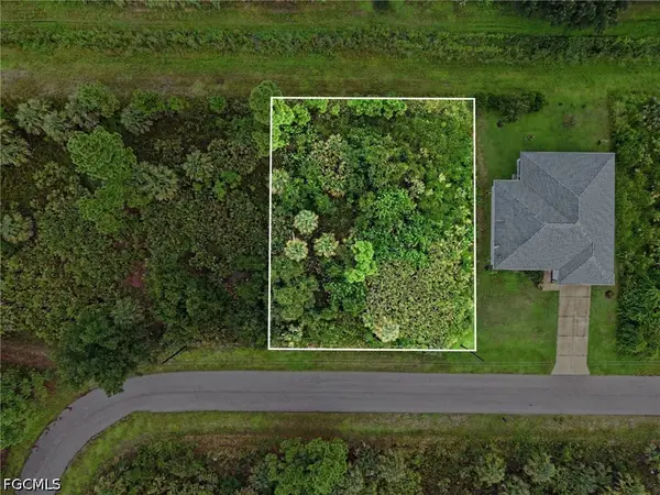 San Maria Circle, North Port, FL 34286