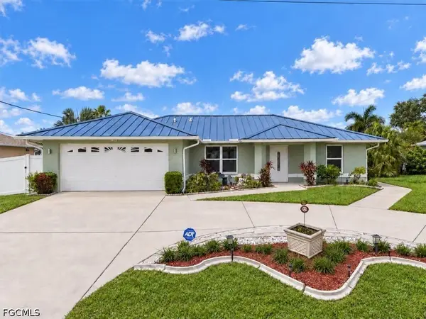 3828 SW 10th Place, Cape Coral, FL 33914