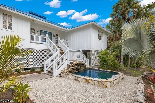 1625 Serenity Lane, Sanibel, FL 33957