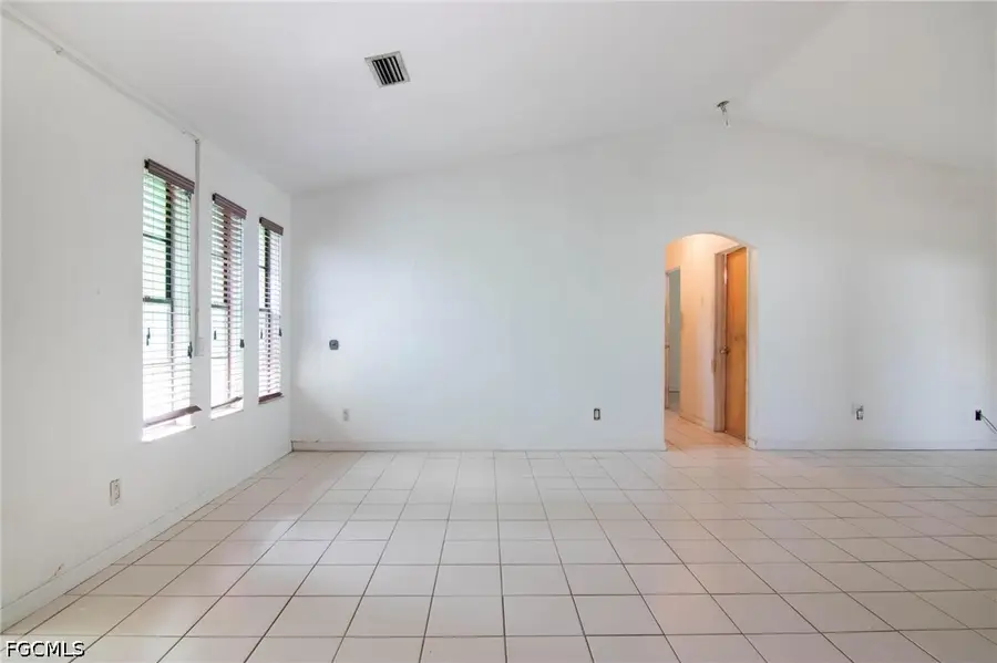 179 SE 4th Street, Cape Coral, FL 33990 - #2