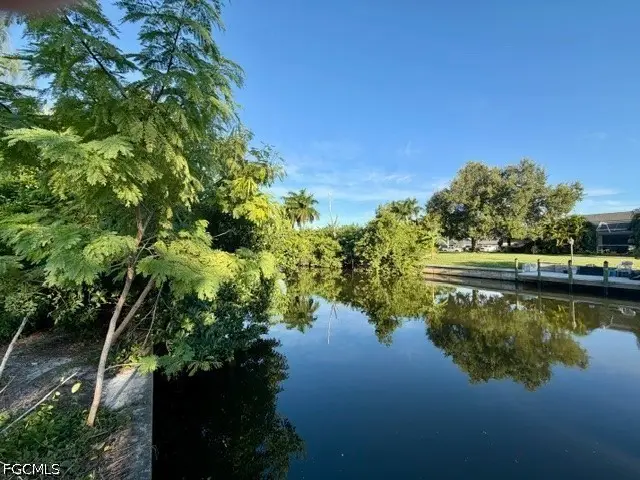 315 SE 29th Terrace, Cape Coral, FL 33904 - #2