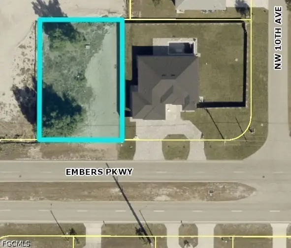 1007 Embers Parkway W, Cape Coral, FL 33993
